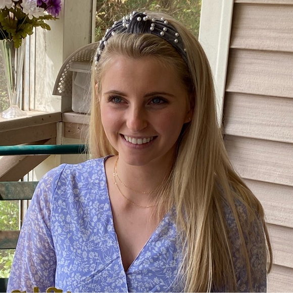 Meet your Posher, Jen. - Picture 5 of 6